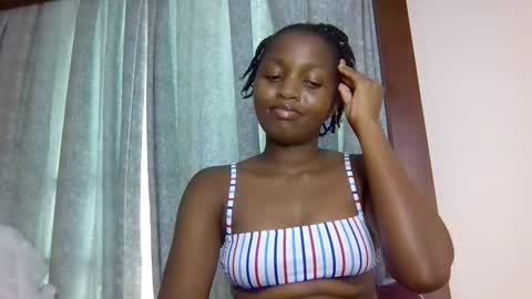 lovelbrownie online show from October 16, 1:22 pm