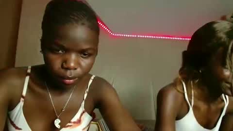 Shaz online show from February 19, 6:18 pm