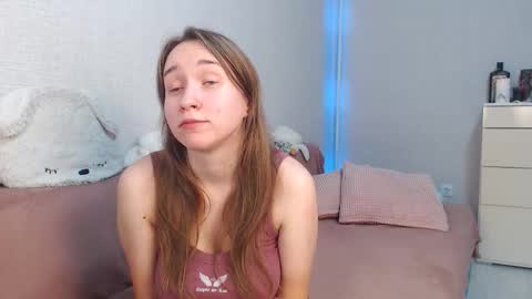 Snapshot of lovely_hayley chatting on September 16, 10:13 pm Lovely Hayley online show from September 16, 10:13 pm