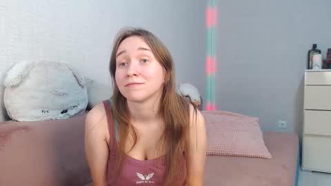 Snapshot of lovely_hayley chatting on September 12, 8:44 pm Lovely Hayley online show from September 12, 8:44 pm