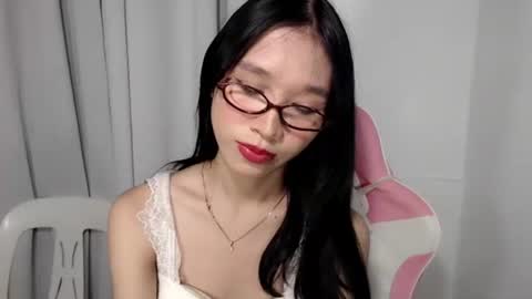 lovely_jasleen online show from April 22, 4:14 pm