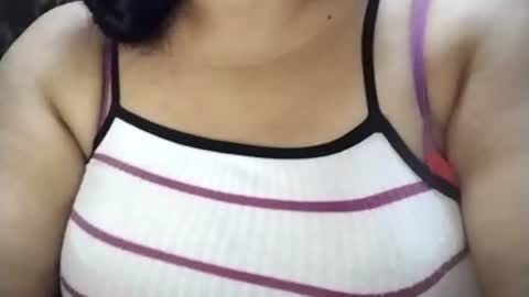 lovely_orchid online show from June 19, 1:39 pm