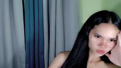 lovely_samie69 online show from January 8, 6:20 am