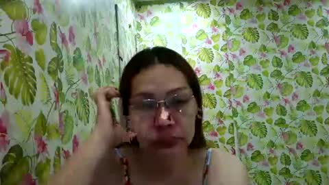 lovelyasiancutie online show from July 14, 7:52 pm