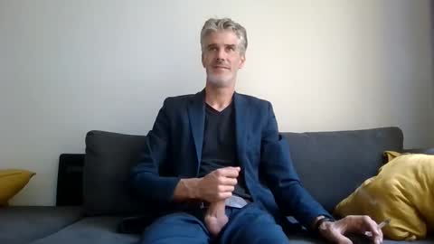 Max online show from September 9, 1:55 pm