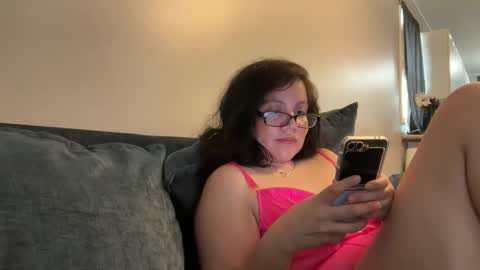 lovelykatiebabe online show from April 2, 2:02 pm