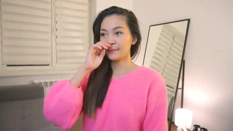 kim online show from March 4, 3:26 pm