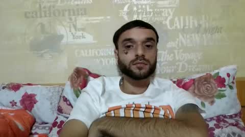 lovemastrubate243958 online show from November 4, 11:00 am