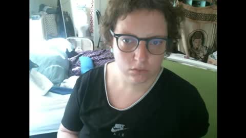 loverbee2727 online show from May 28, 9:57 pm
