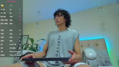 loverboy8_ online show from January 18, 6:24 am