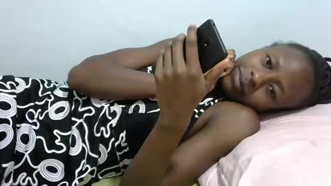 lovergal222 online show from February 23, 6:07 am