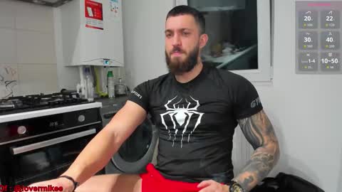 Mike online show from October 27, 7:36 pm