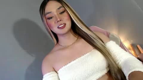 lovers moon22 online show from February 14, 3:22 am