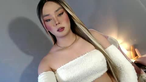 lovers moon22 online show from February 10, 11:13 pm