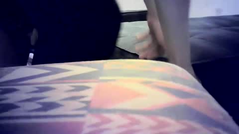 lovesex2211 online show from May 23, 10:06 pm