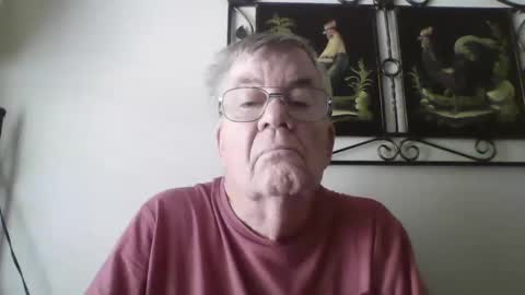 Lovetobeseen9 online show from September 30, 3:55 pm