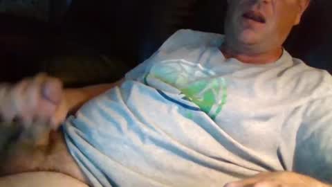 Snapshot of lovetocum37 chatting on September 29, 1:37 am lovetocum37 online show from September 29, 1:37 am