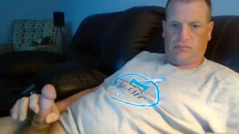 lovetocum37 online show from May 26, 3:01 am