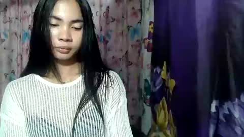 loving_rhean online show from July 7, 11:14 am
