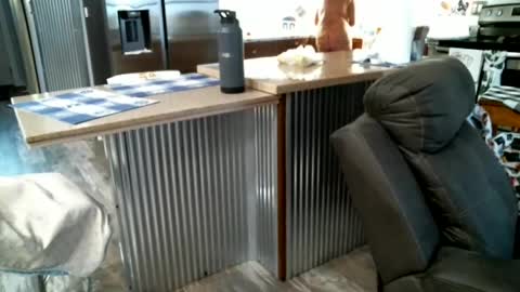 lovingcouple1969 online show from August 3, 1:51 am