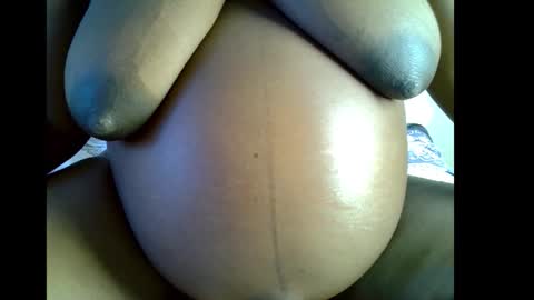 lowenyangvalentine online show from March 7, 11:32 am