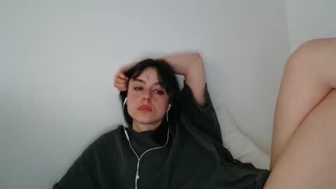 luana online show from March 12, 10:35 pm