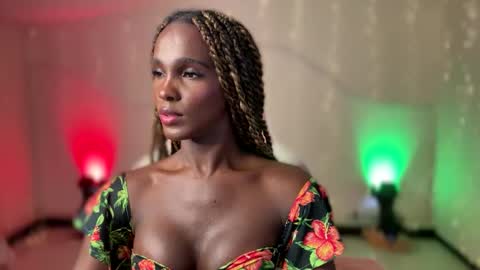 IG luana orq online show from September 25, 1:01 am