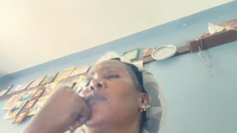 luannecrazy online show from July 17, 8:05 am