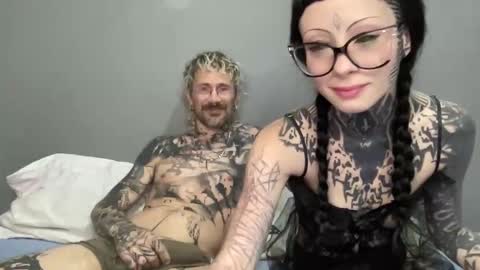 luaspectral online show from February 4, 10:24 pm