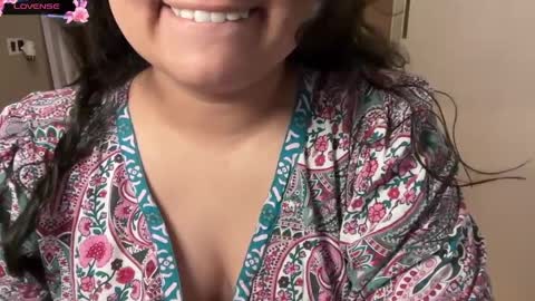 slow poison online show from April 6, 5:36 pm