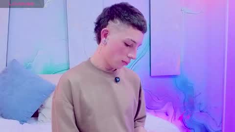 Luca  online show from March 13, 8:34 pm