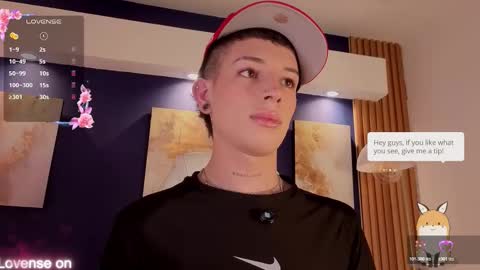 Luca  online show from March 25, 3:02 am