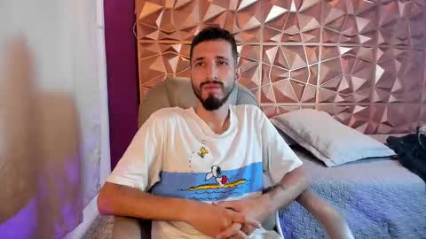 Lucas online show from March 18, 4:29 am