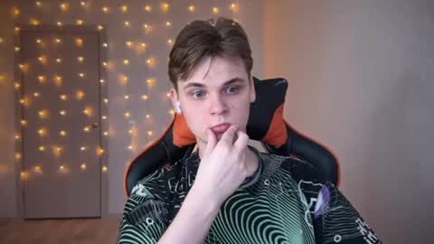 Lucas Gill online show from January 10, 5:37 am