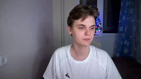 Lucas Gill online show from December 17, 8:21 pm