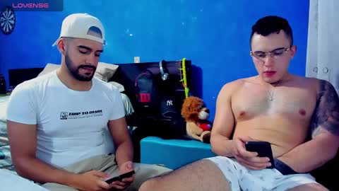 Snapshot of lucas_jewel chatting on January 3, 1:05 am lucas_jewel online show from January 3, 1:05 am