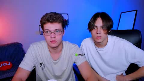 lucas_long_ online show from September 18, 12:53 pm