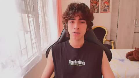 lucas_xo online show from October 20, 3:50 pm