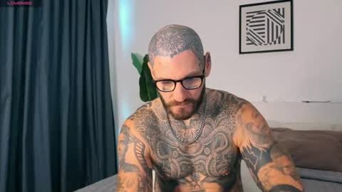 lucasexclusive online show from July 1, 6:33 am
