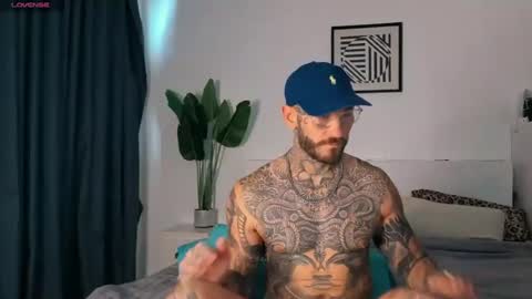 lucasexclusive online show from July 26, 6:00 am