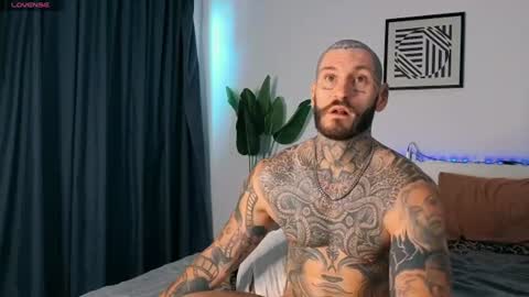 lucasexclusive online show from June 12, 6:12 am