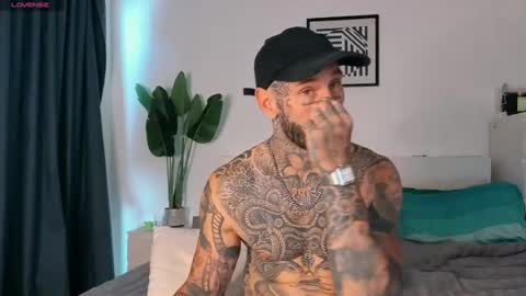 lucasexclusive online show from July 25, 4:21 am