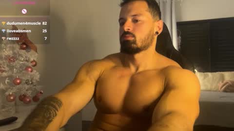 lucasfit24 online show from January 8, 2:45 pm