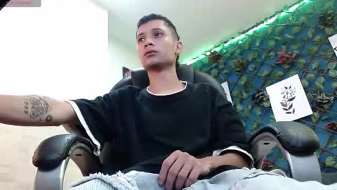 LucassSmith11 online show from June 27, 6:36 pm