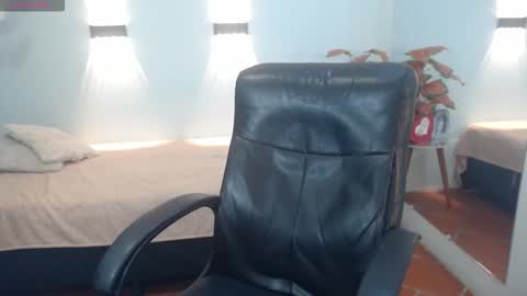 LucassSmith11 online show from November 30, 12:23 pm