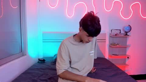 Luccas Ferreira online show from November 9, 7:49 pm