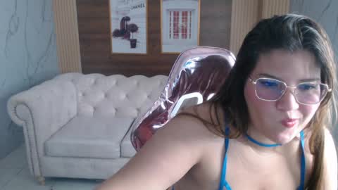 Lucero  online show from March 26, 9:31 pm