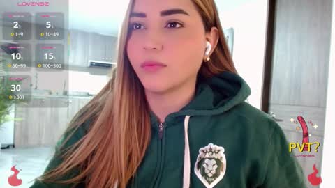 lucia star  online show from November 24, 11:14 pm