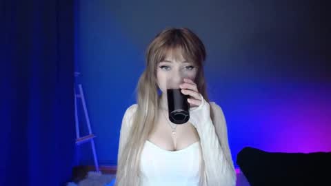 Lucy online show from March 11, 7:25 pm