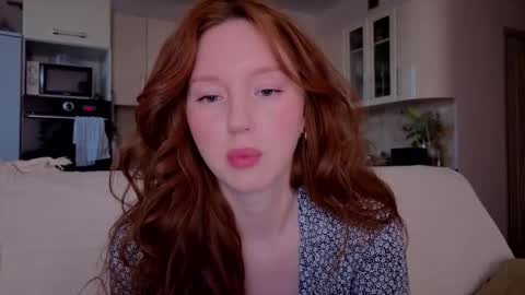 Lucia online show from March 21, 4:22 pm